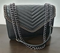 Handtasche &quot;ROCK IT&quot; mit Ketten Applikation und...